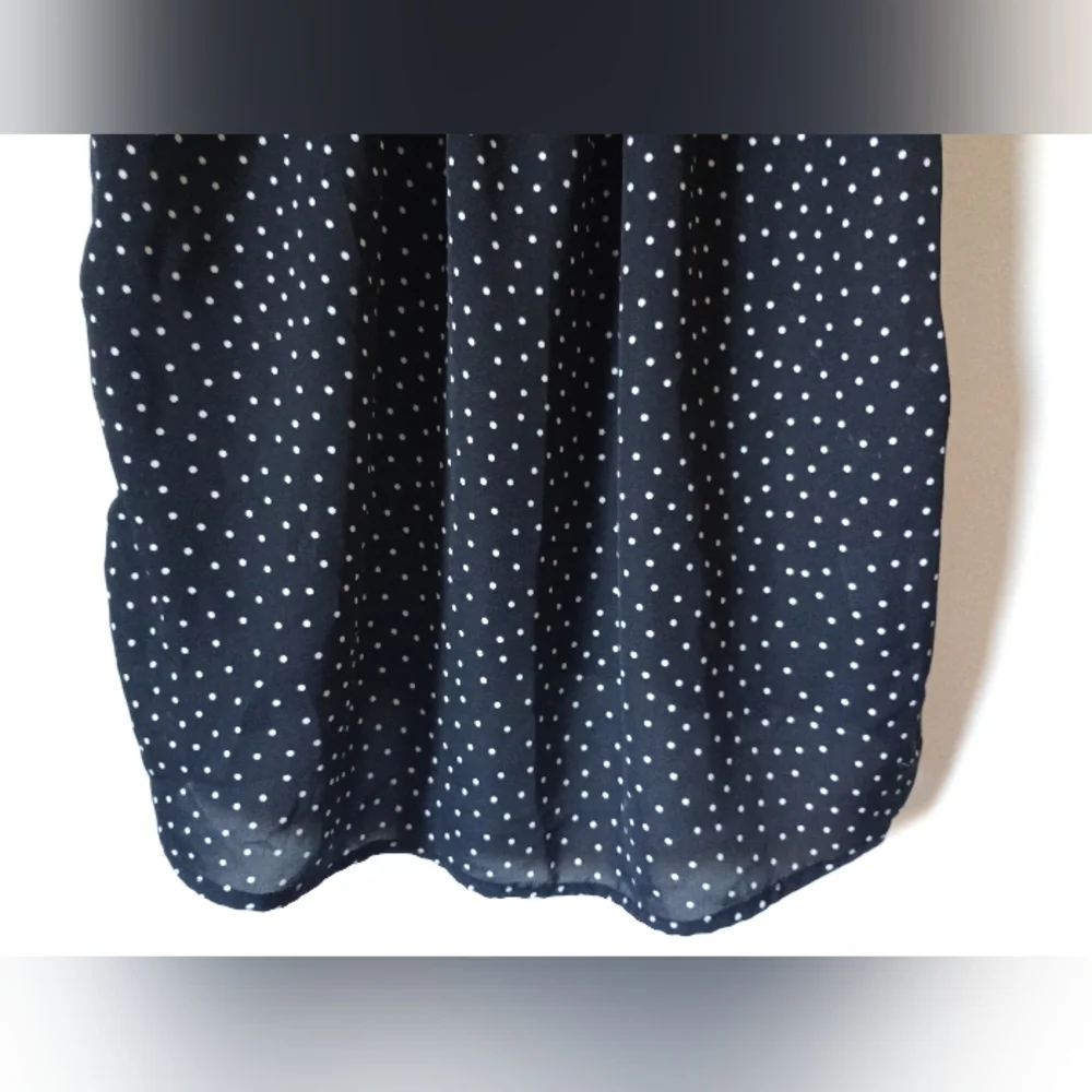 Elle Black Polka Dot Sleeveless Top Size Medium - Picture 7 of 10